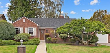 image of property with 2 Bed | 1 Bath | 2,926 Sqft