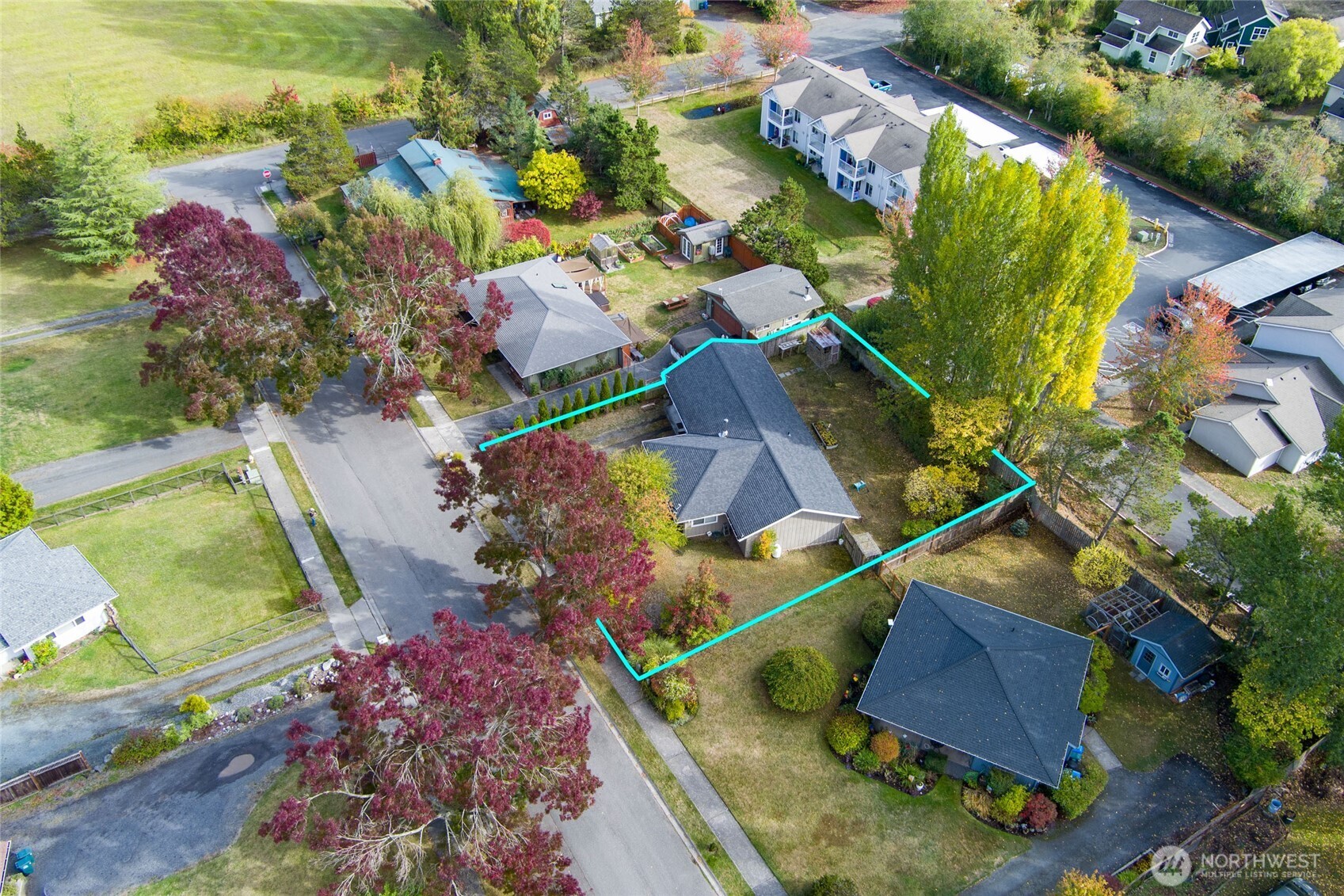 main property photo 25