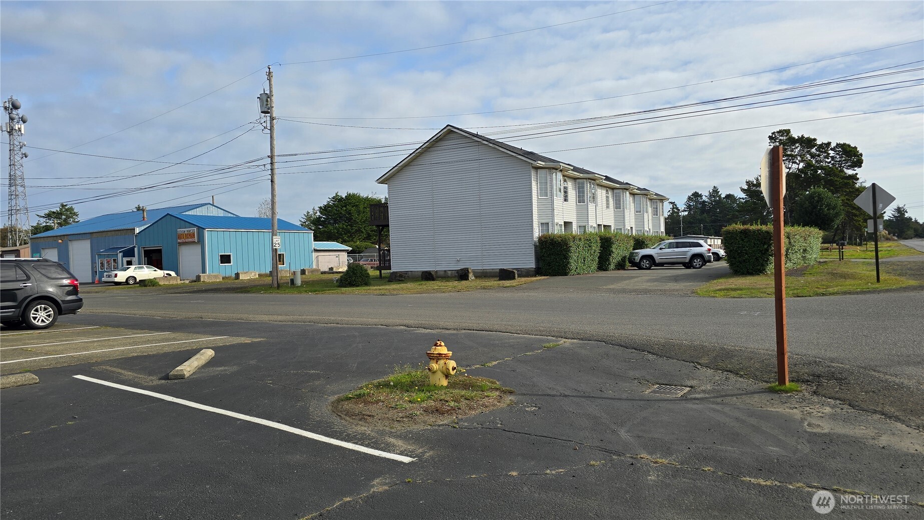 main property photo 5
