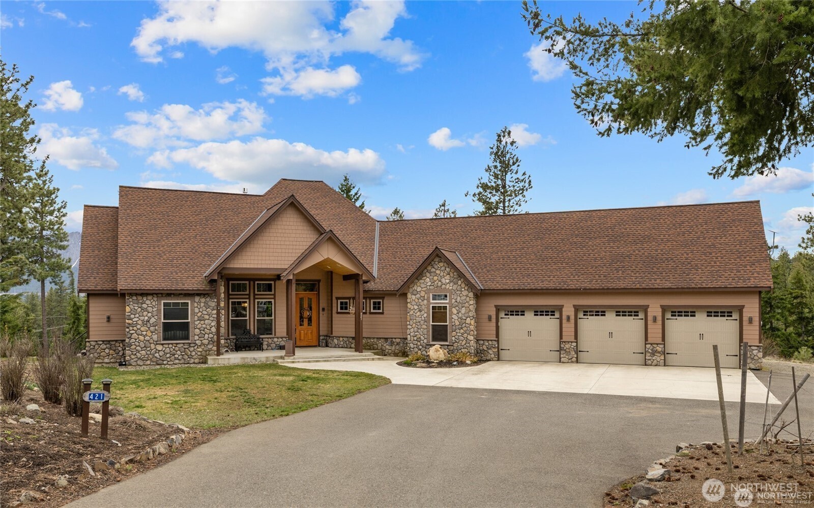 main property photo 0