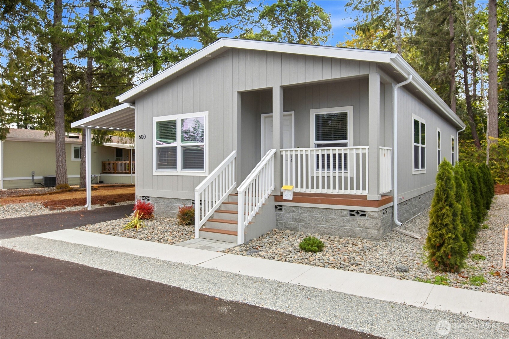 main property photo 0
