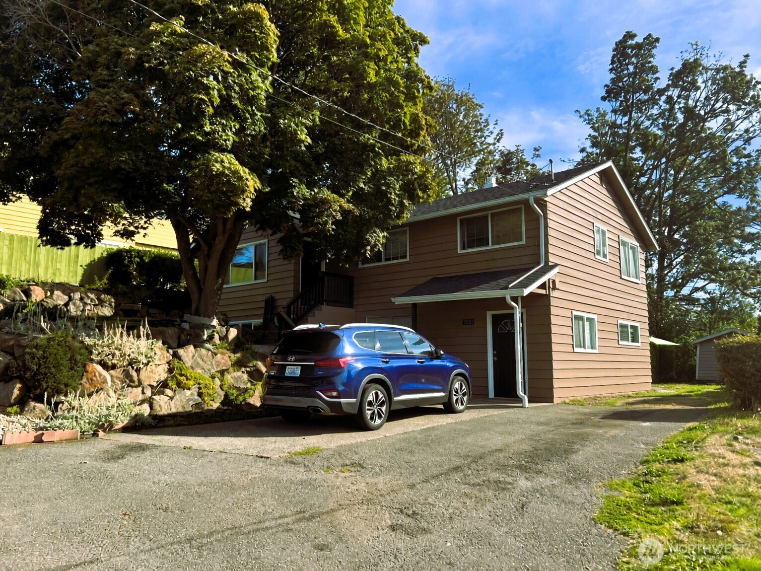 main property photo 0