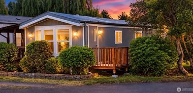 image of property with 2 Bed | 1 Bath | 840 Sqft