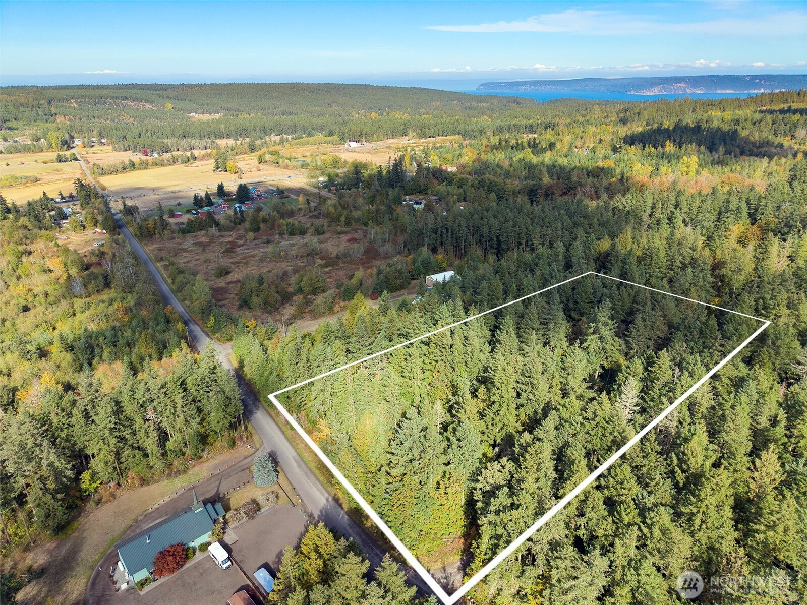 main property photo 0