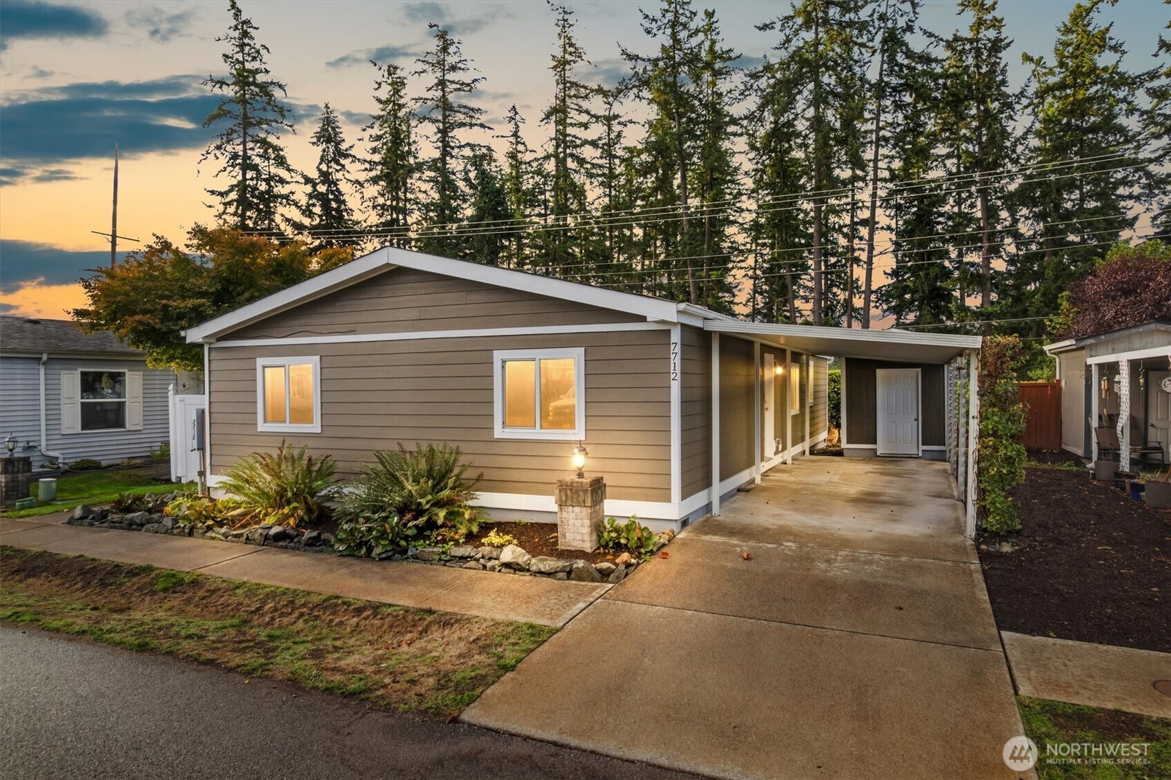 main property photo 0