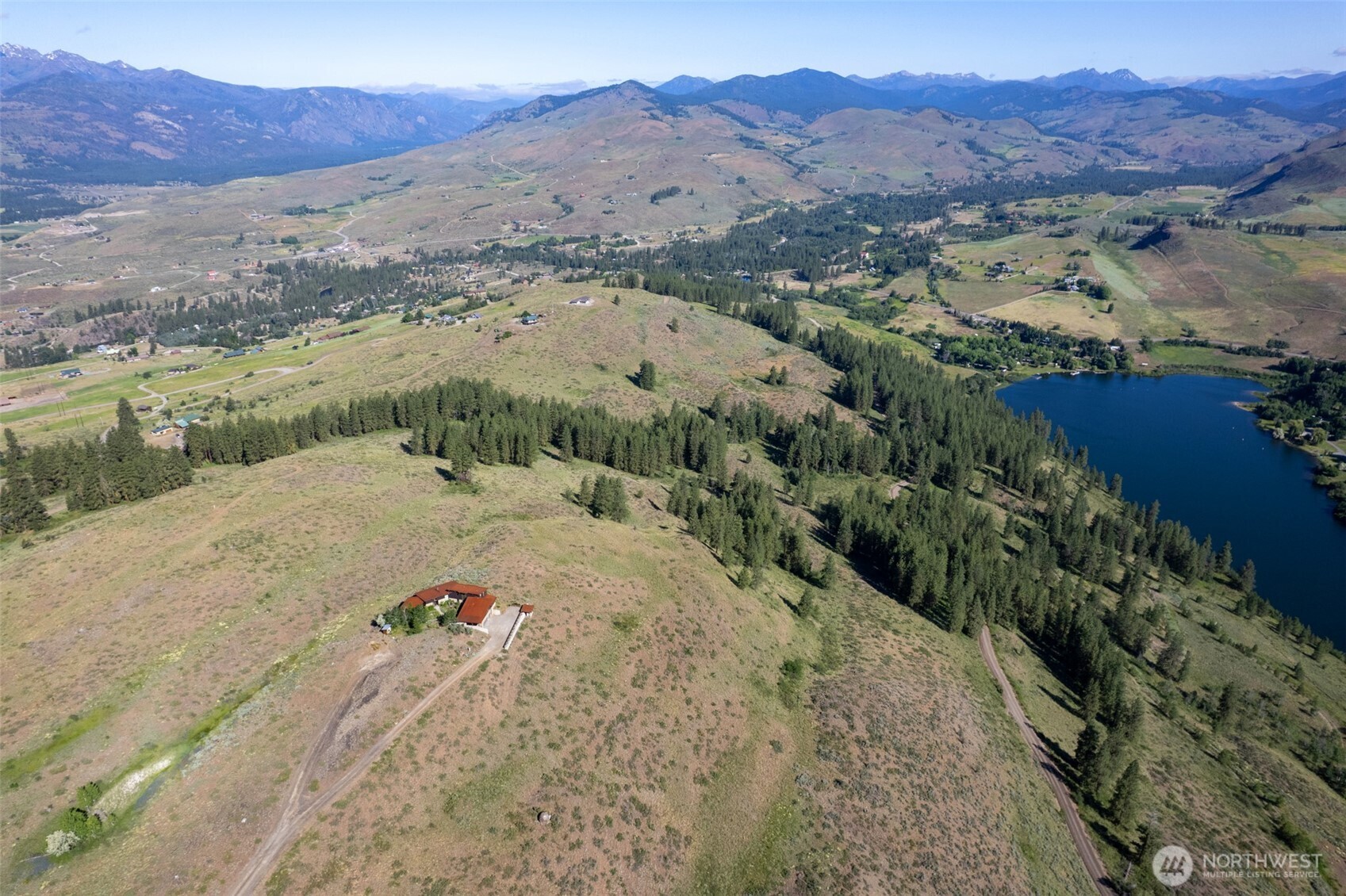 main property photo 4