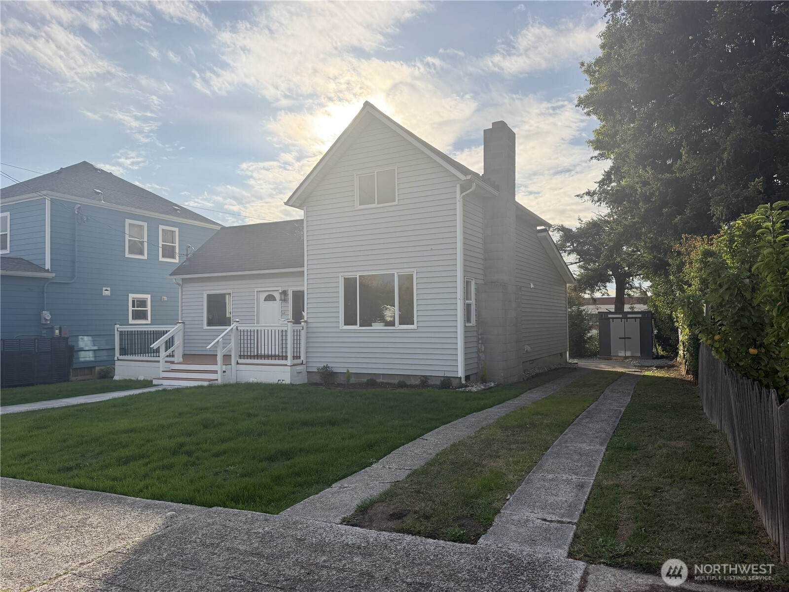 main property photo 19