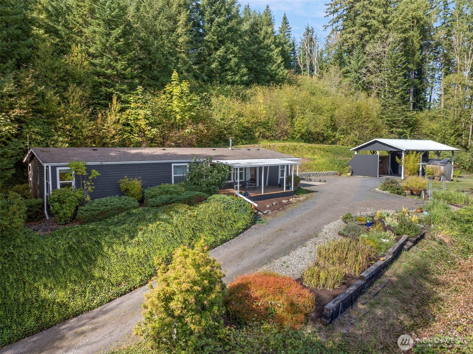 main property photo 0