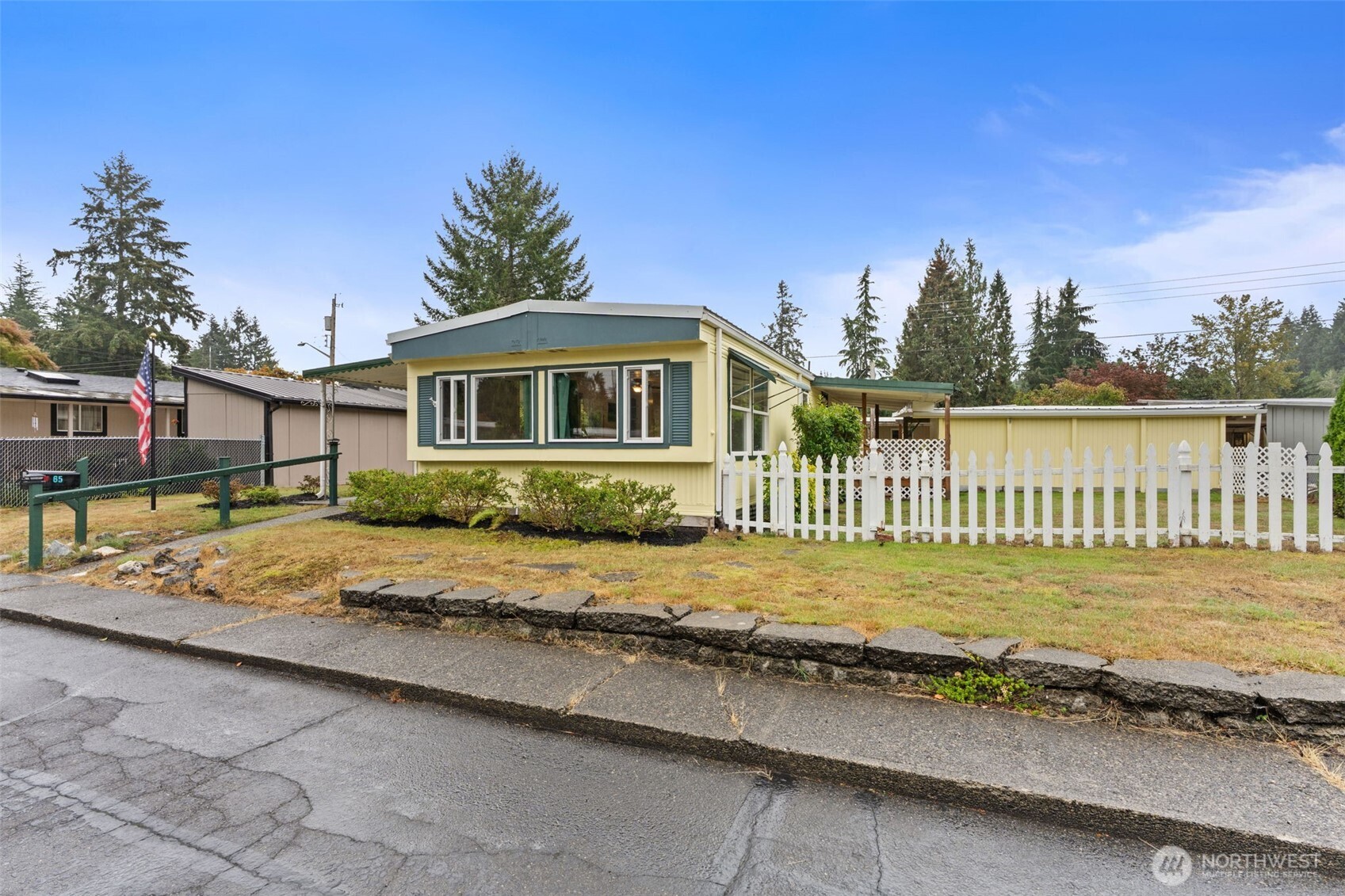 main property photo 0