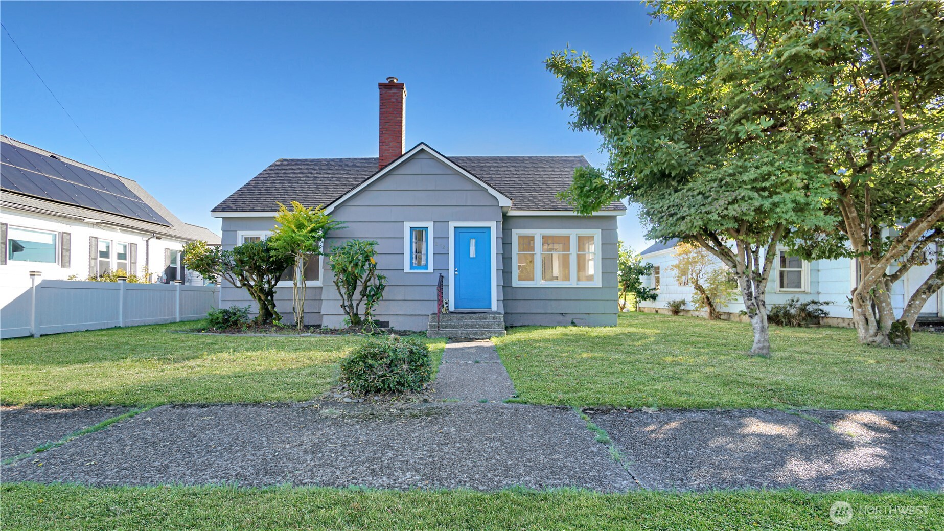 main property photo 19