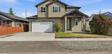 image of property with 4 Bed | 2 Bath | 2,200 Sqft