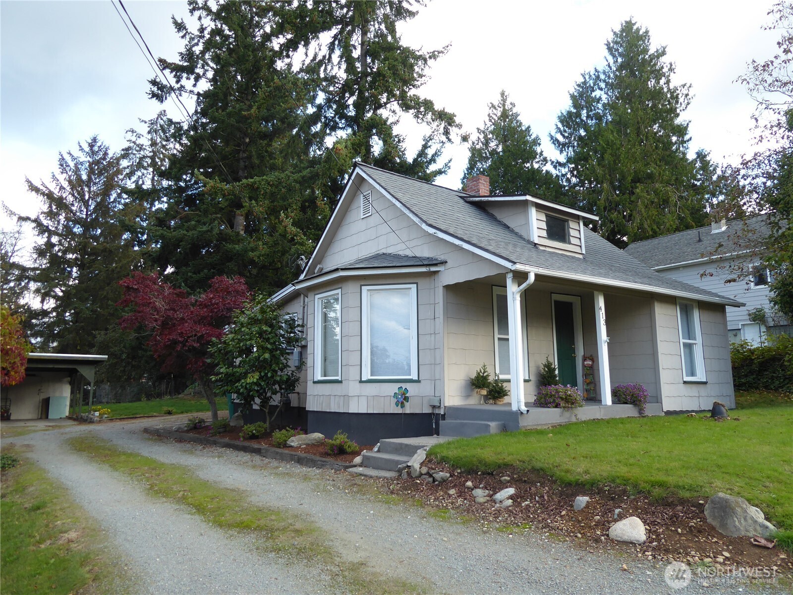 main property photo 0