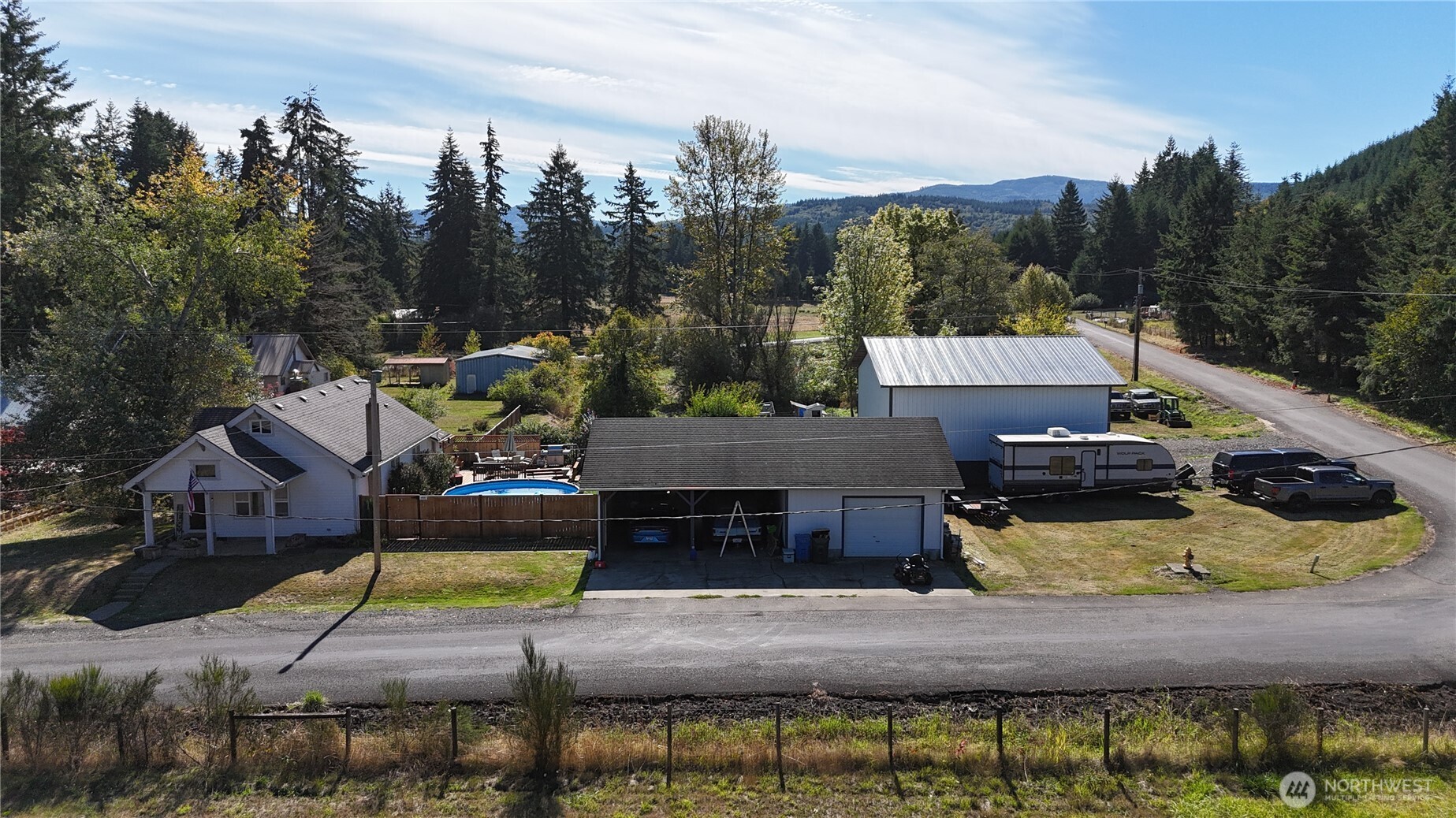 main property photo 0