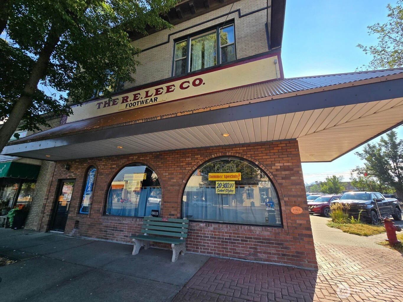 main property photo 4