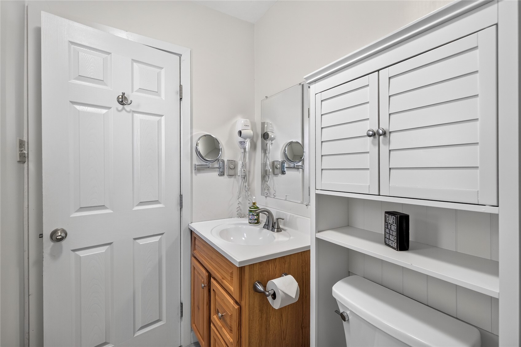 main property photo 13