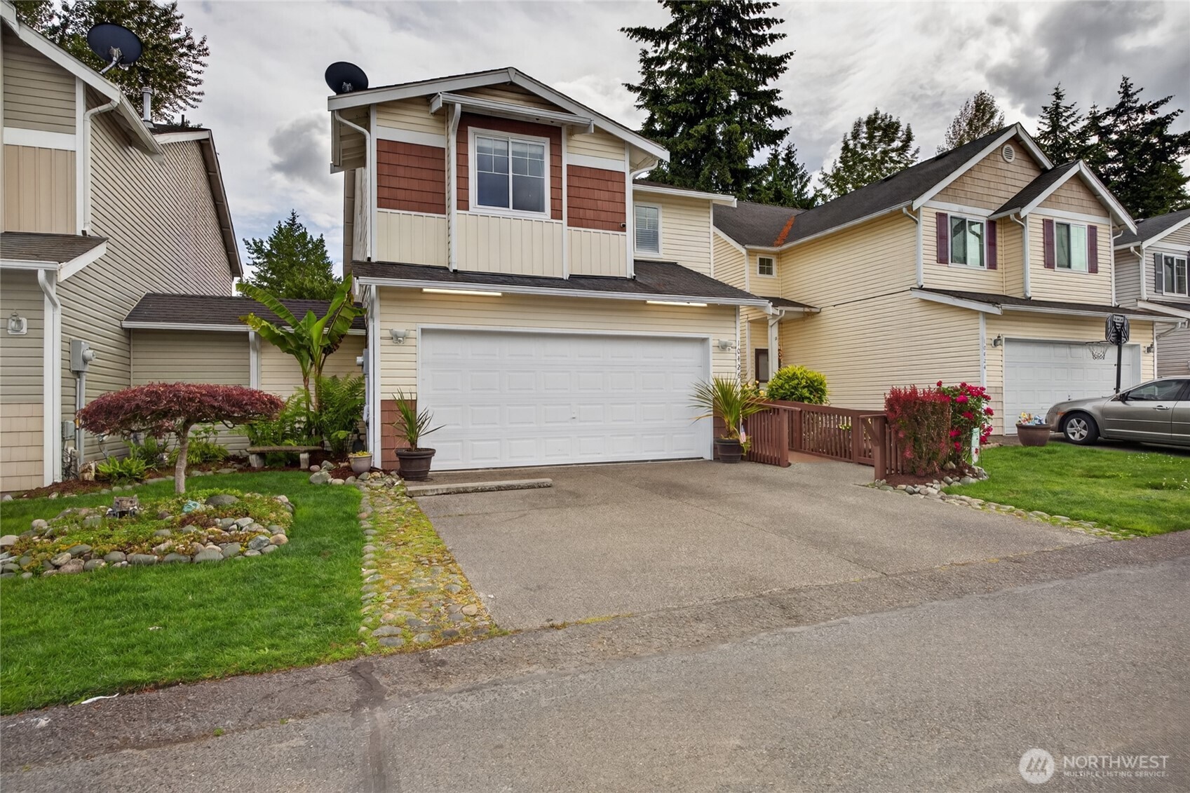main property photo 0