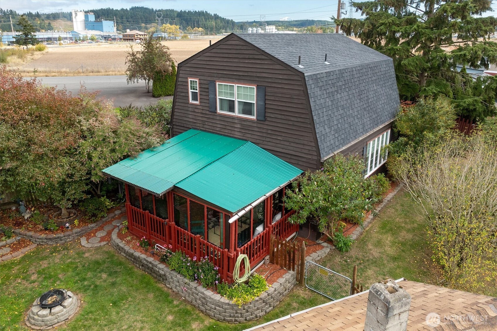 main property photo 26