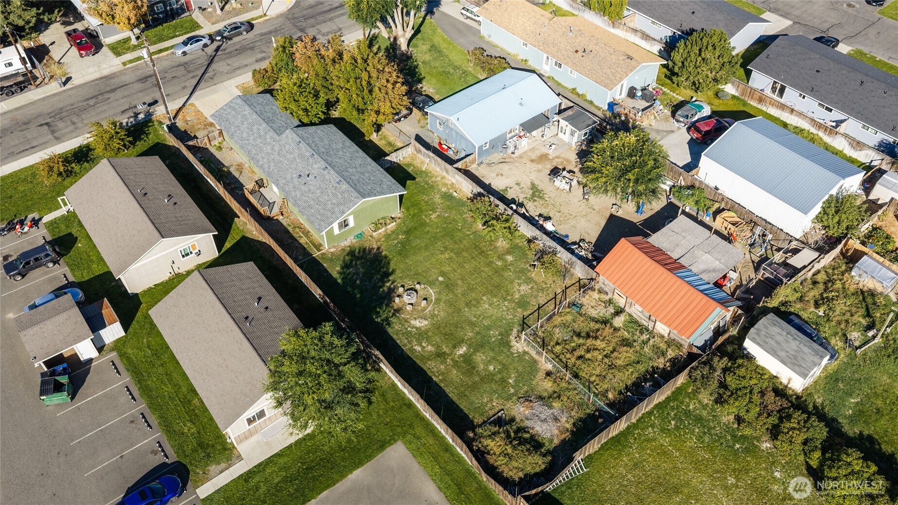 main property photo 3