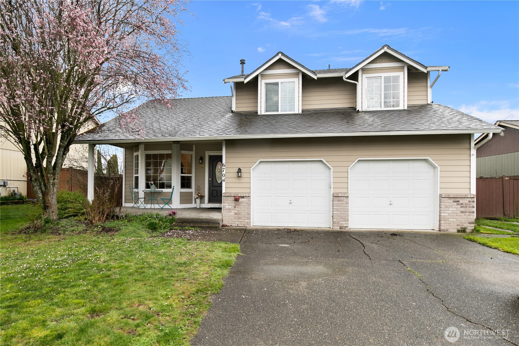 main property photo 0