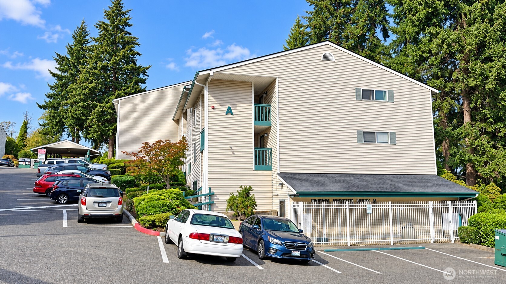 main property photo 0