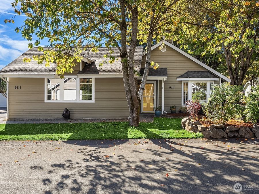 9111 183rd Ct NE