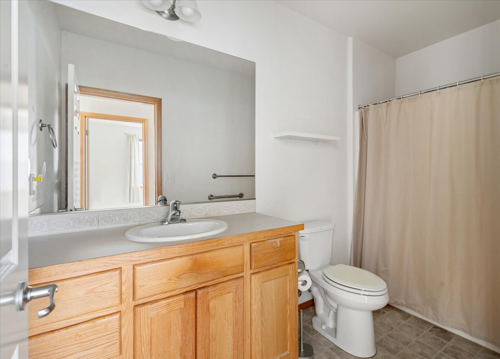 main property photo 21