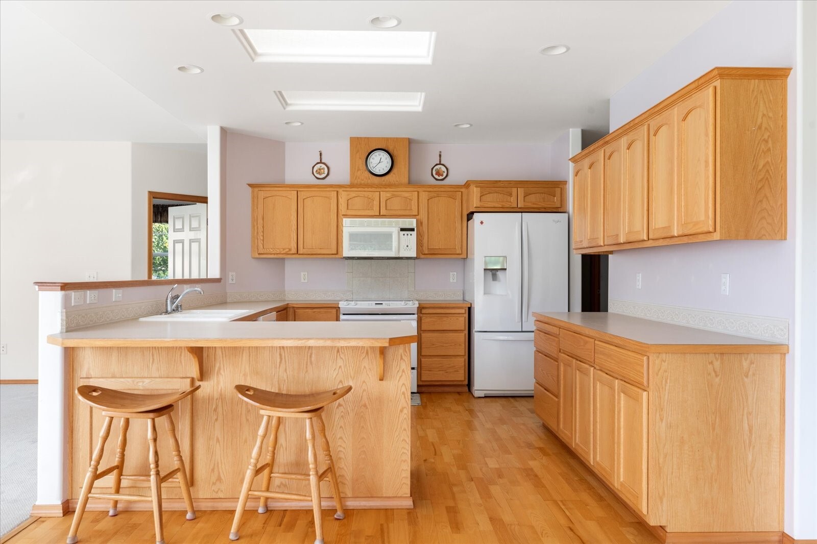main property photo 4