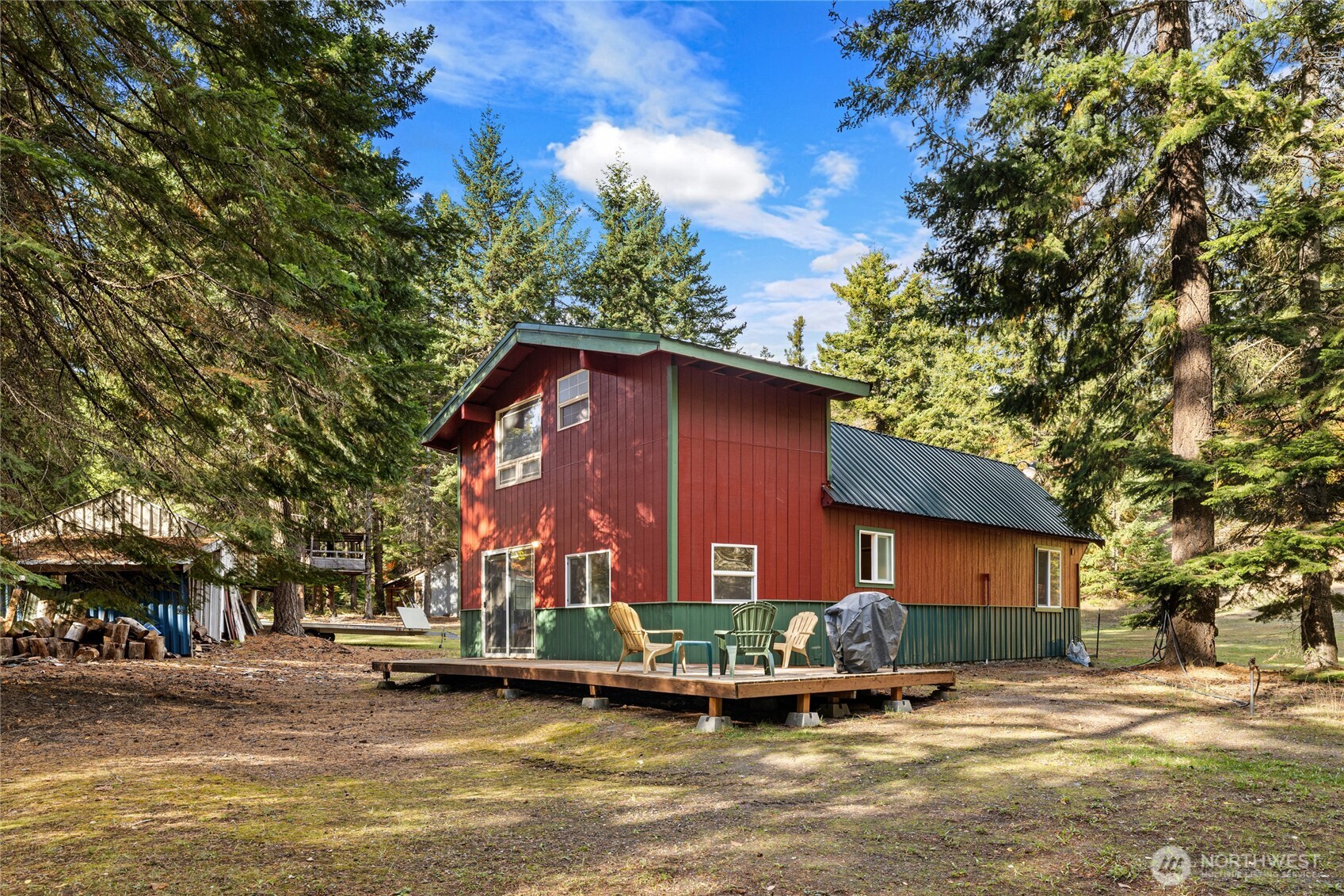 main property photo 6
