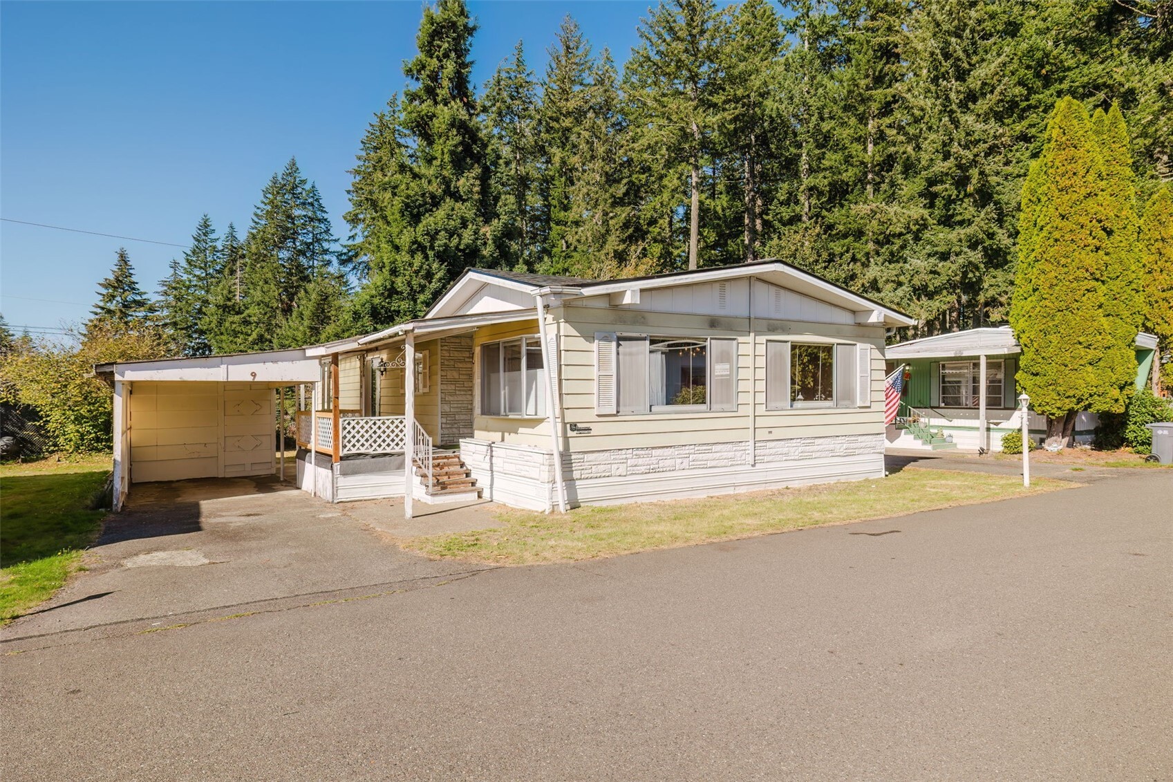 main property photo 0