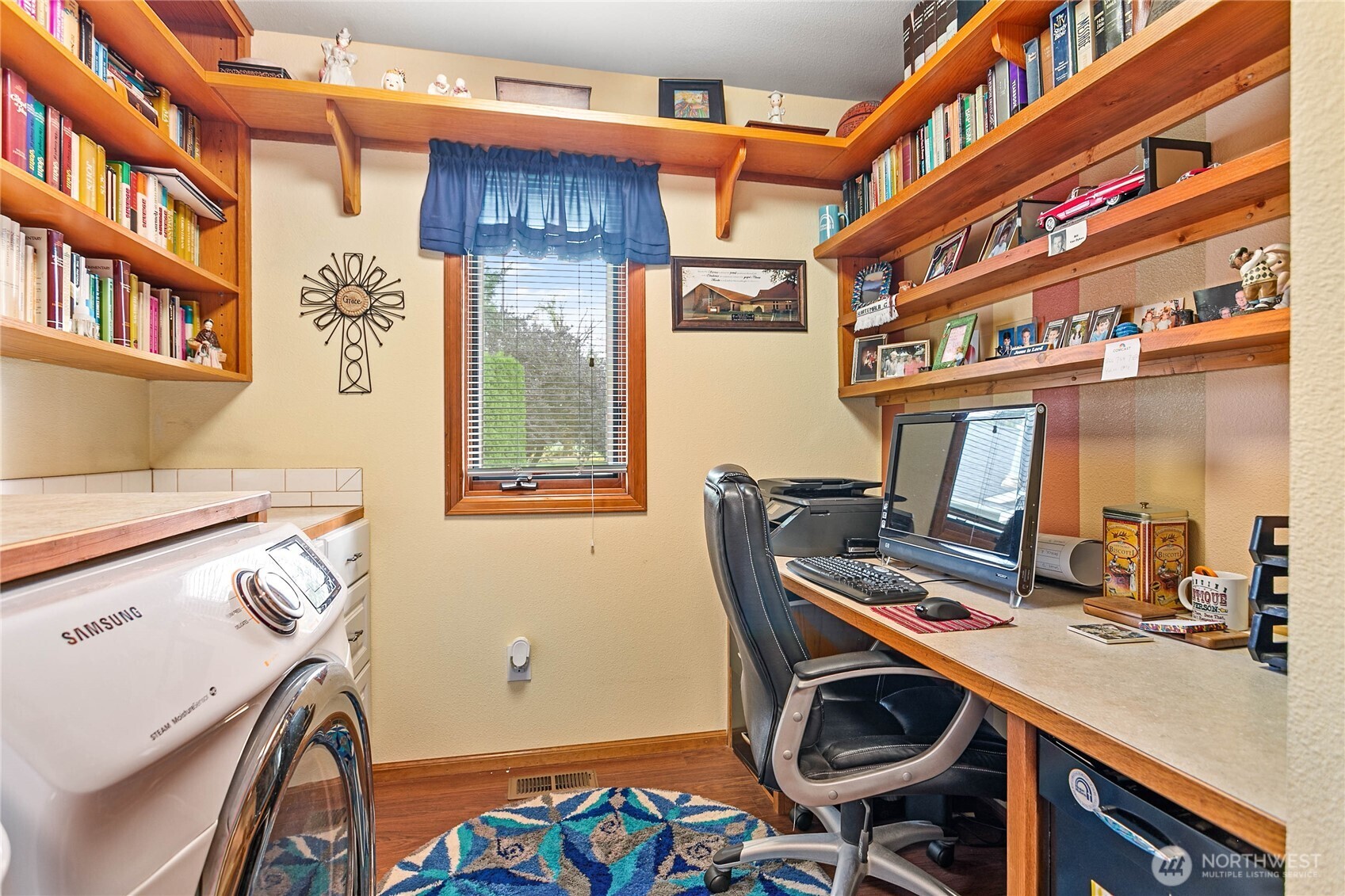 main property photo 25
