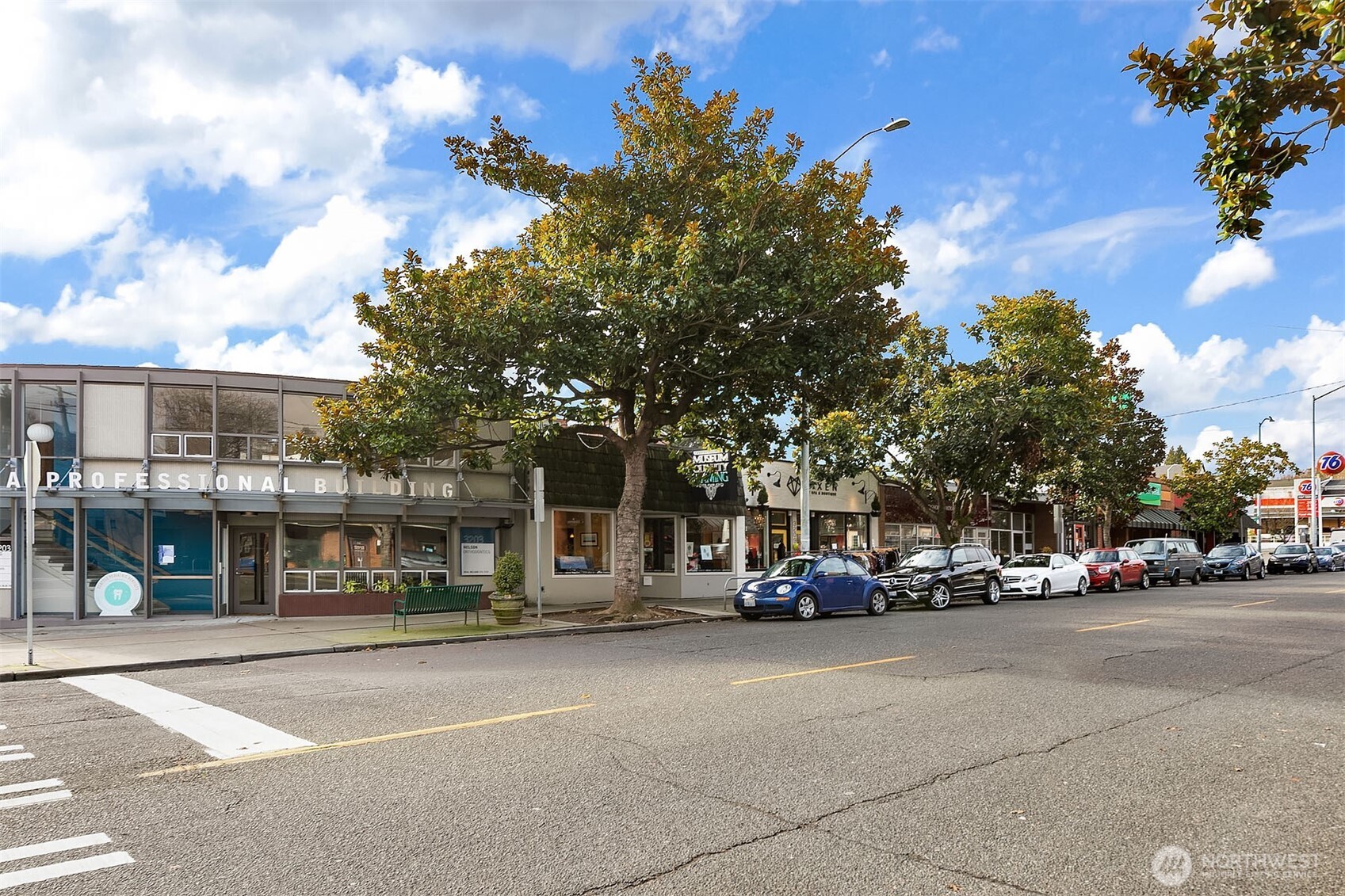 main property photo 23