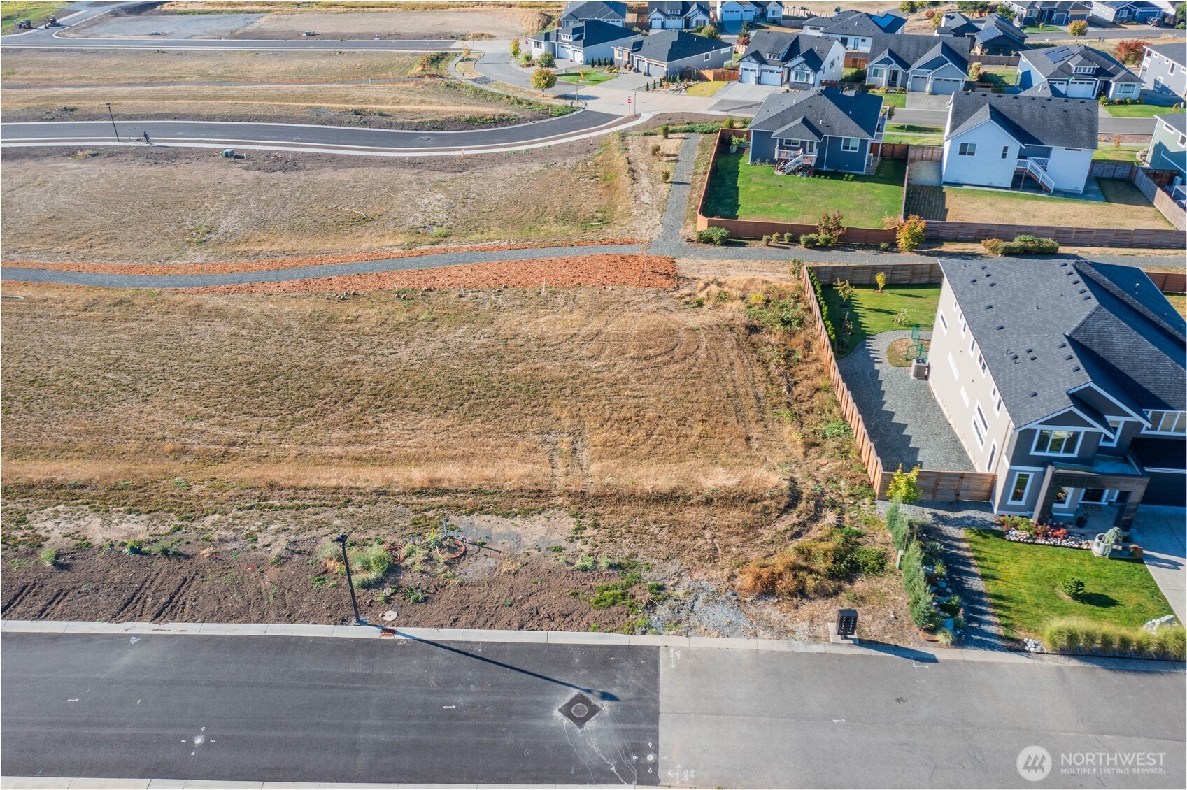 main property photo 0