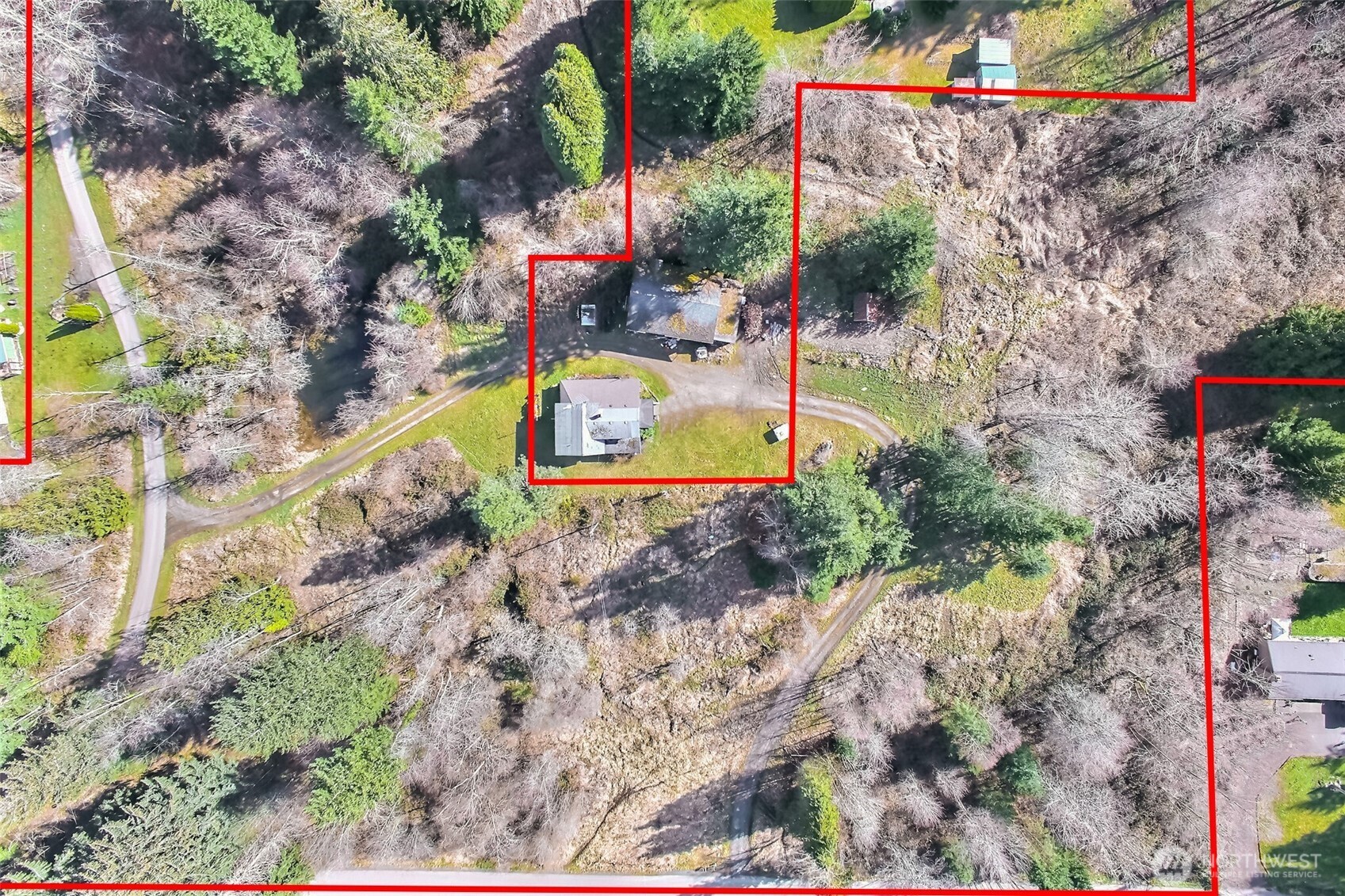 main property photo 5
