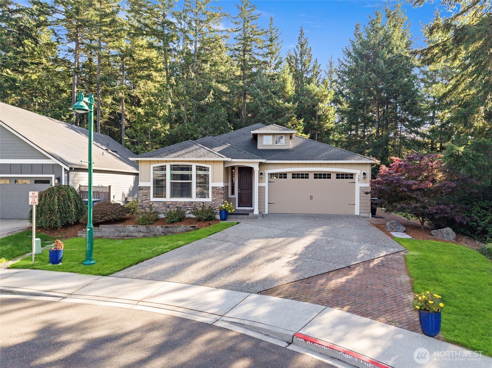 main property photo 0