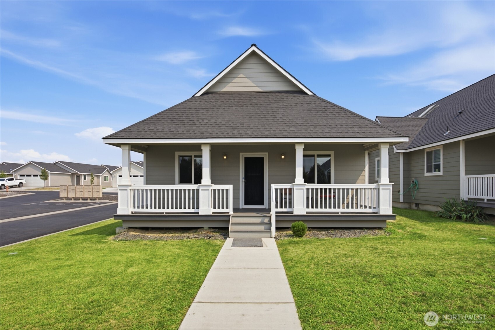 main property photo 0