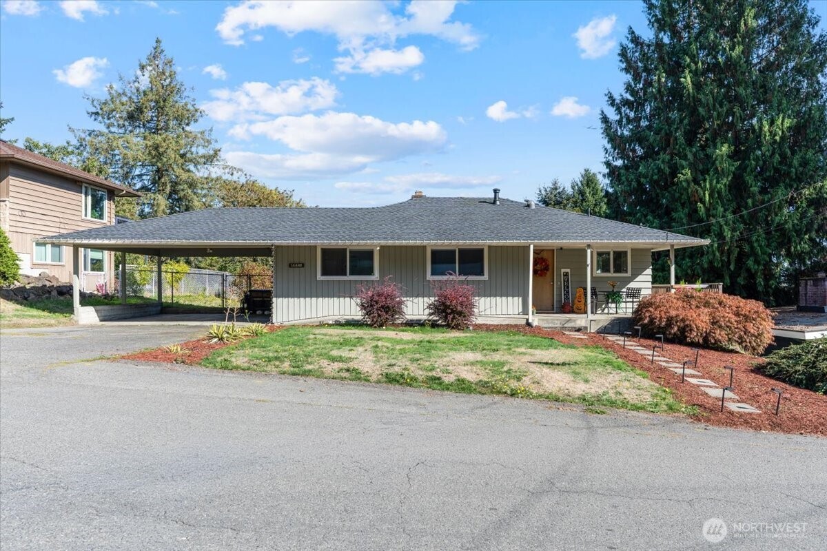 main property photo 0