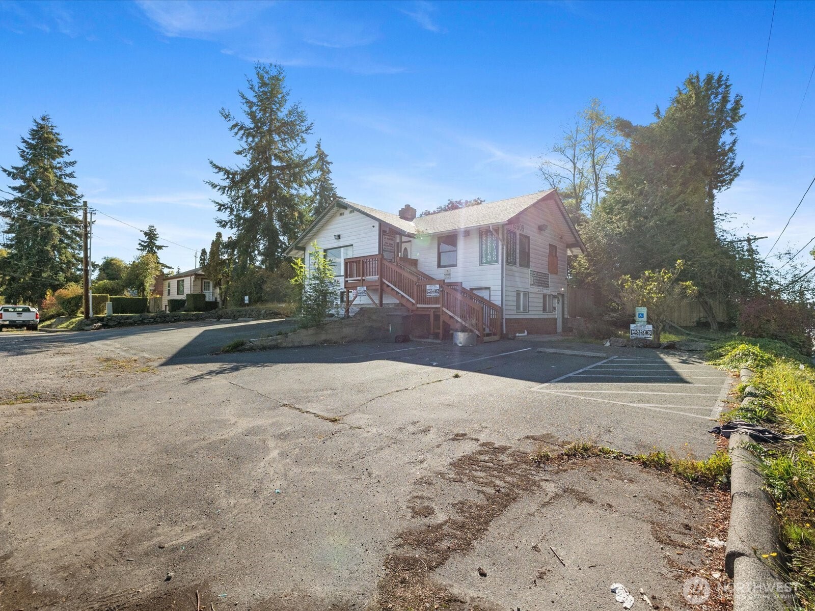 main property photo 0