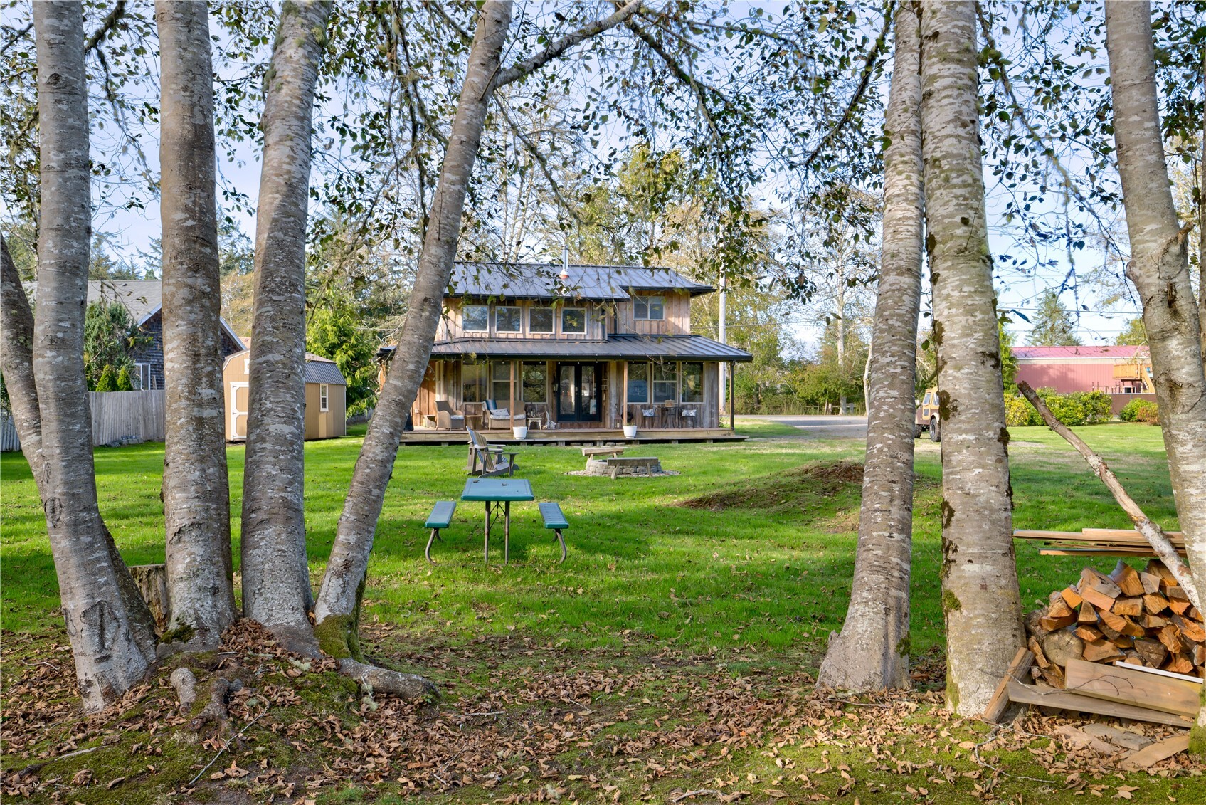 main property photo 25