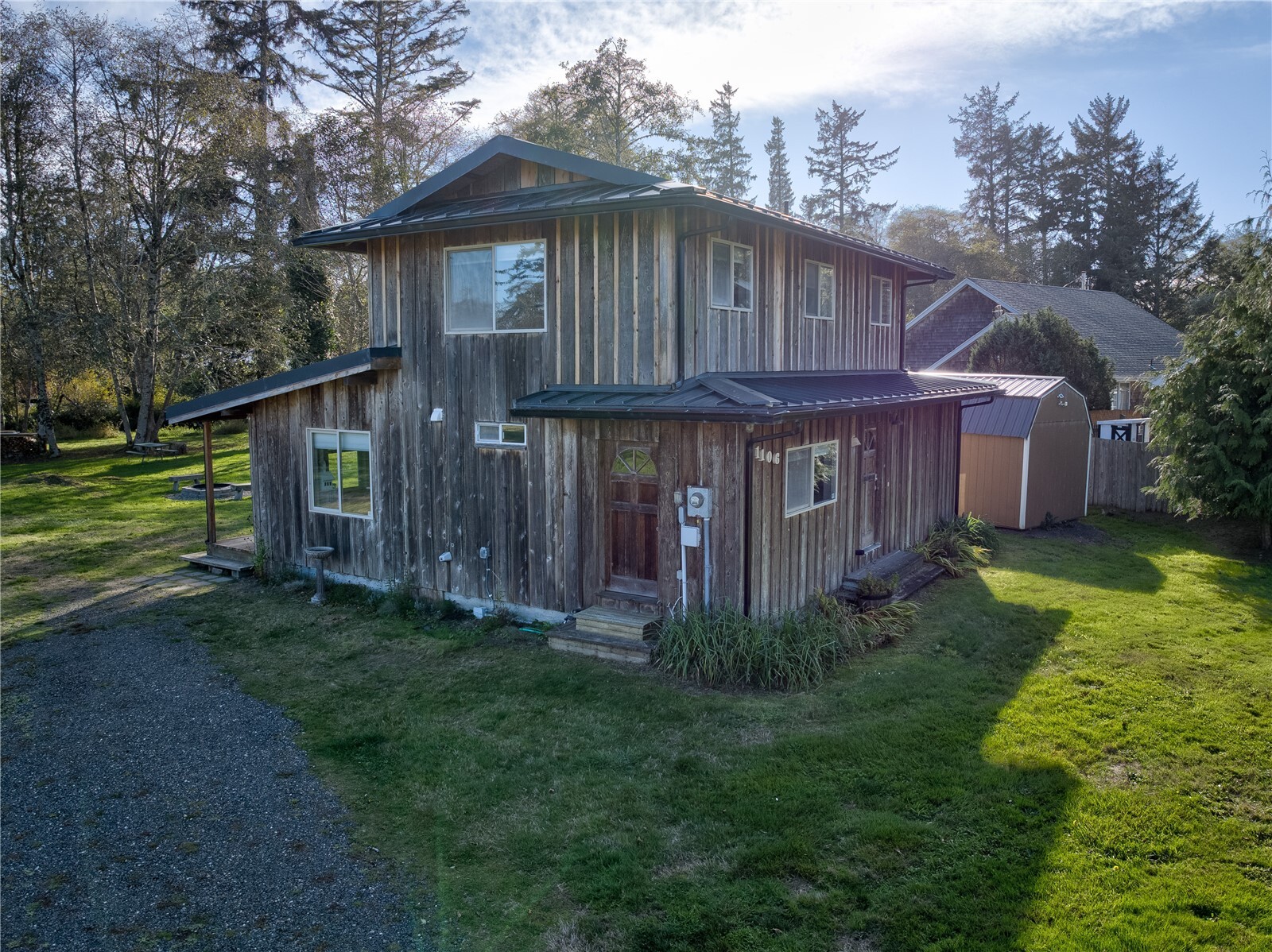 main property photo 37