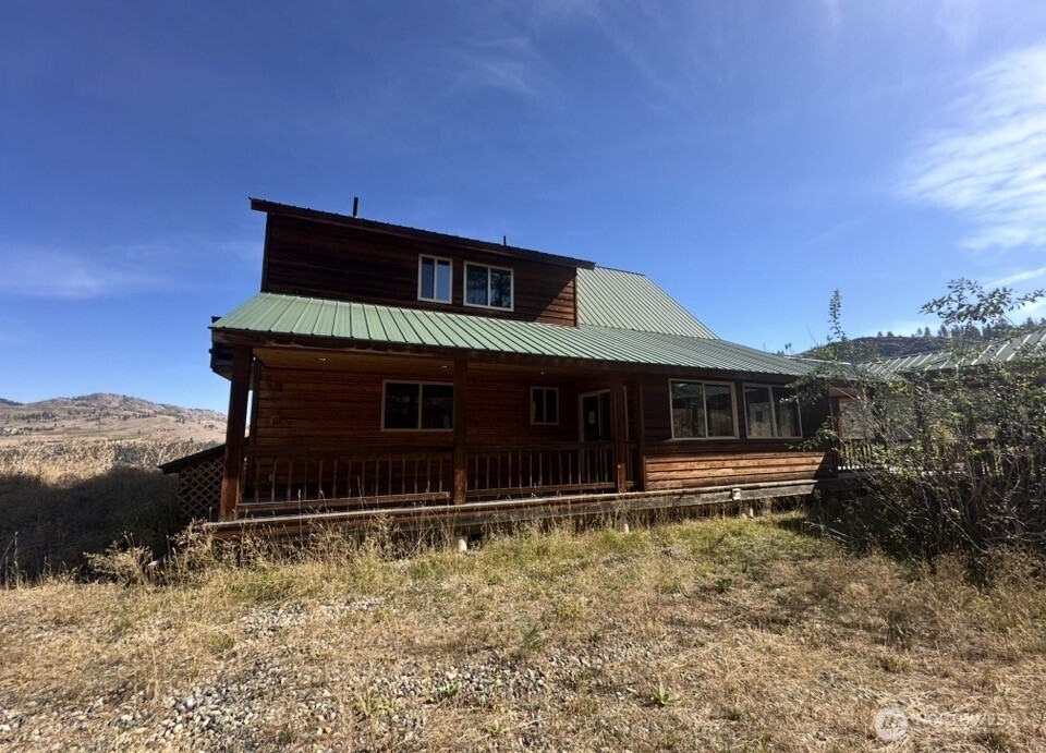 main property photo 4