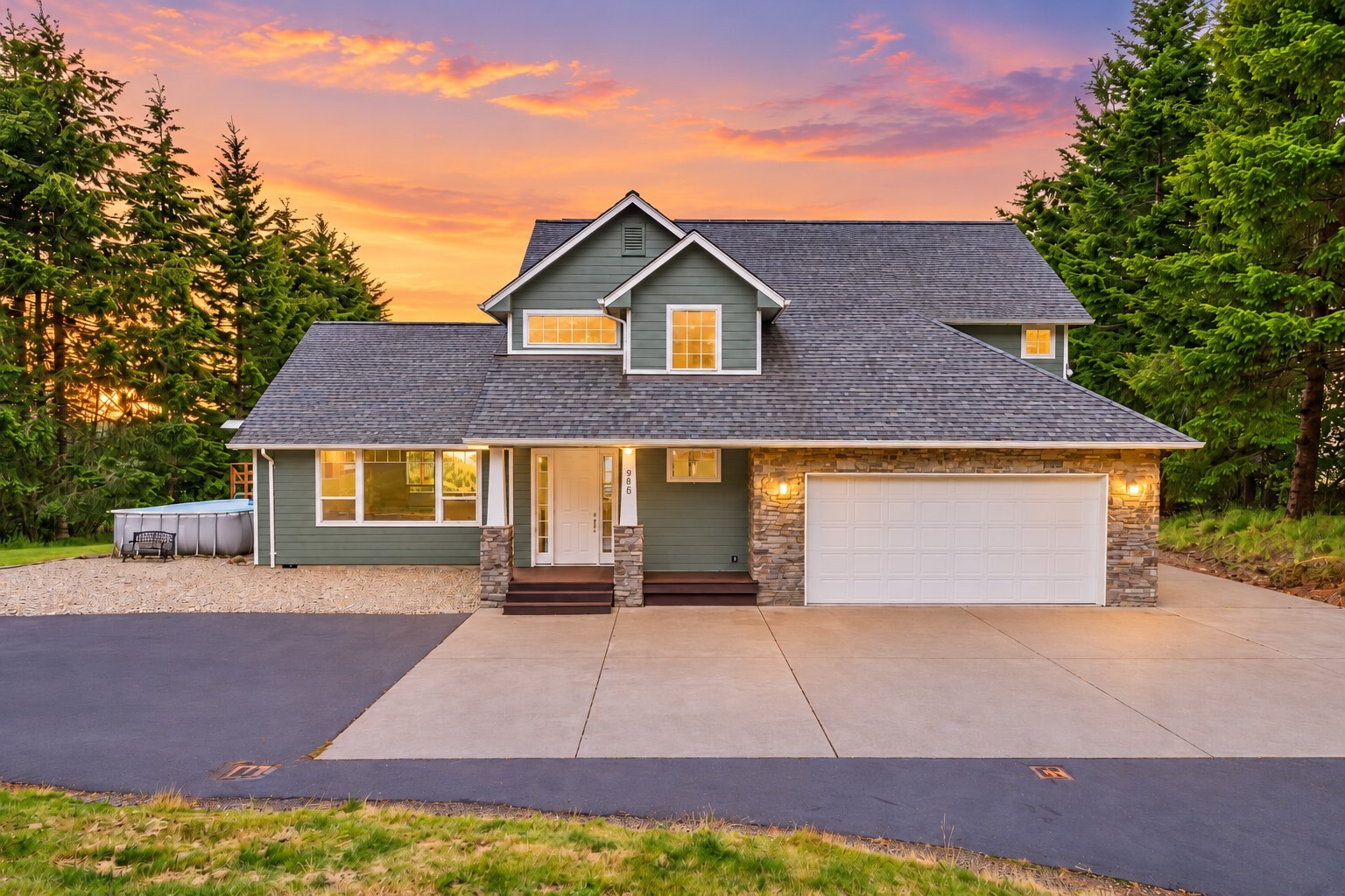 main property photo 0