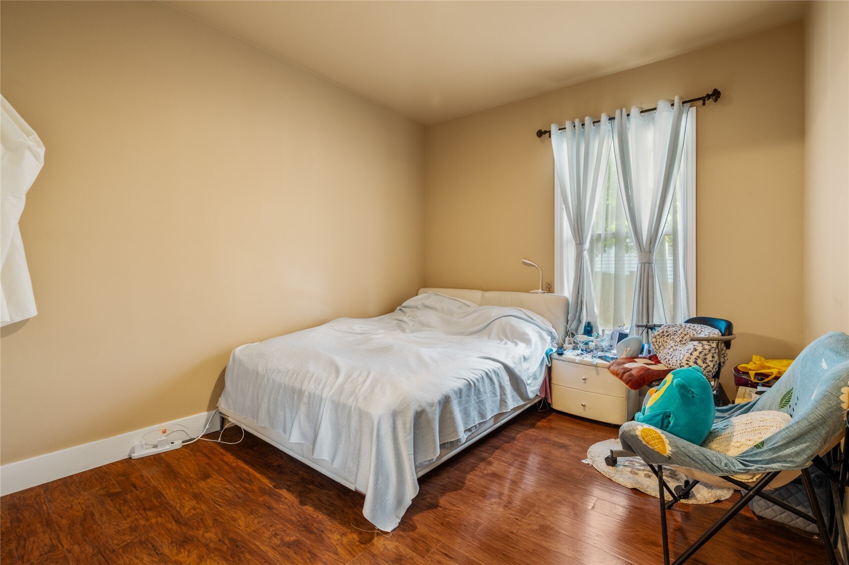 main property photo 22