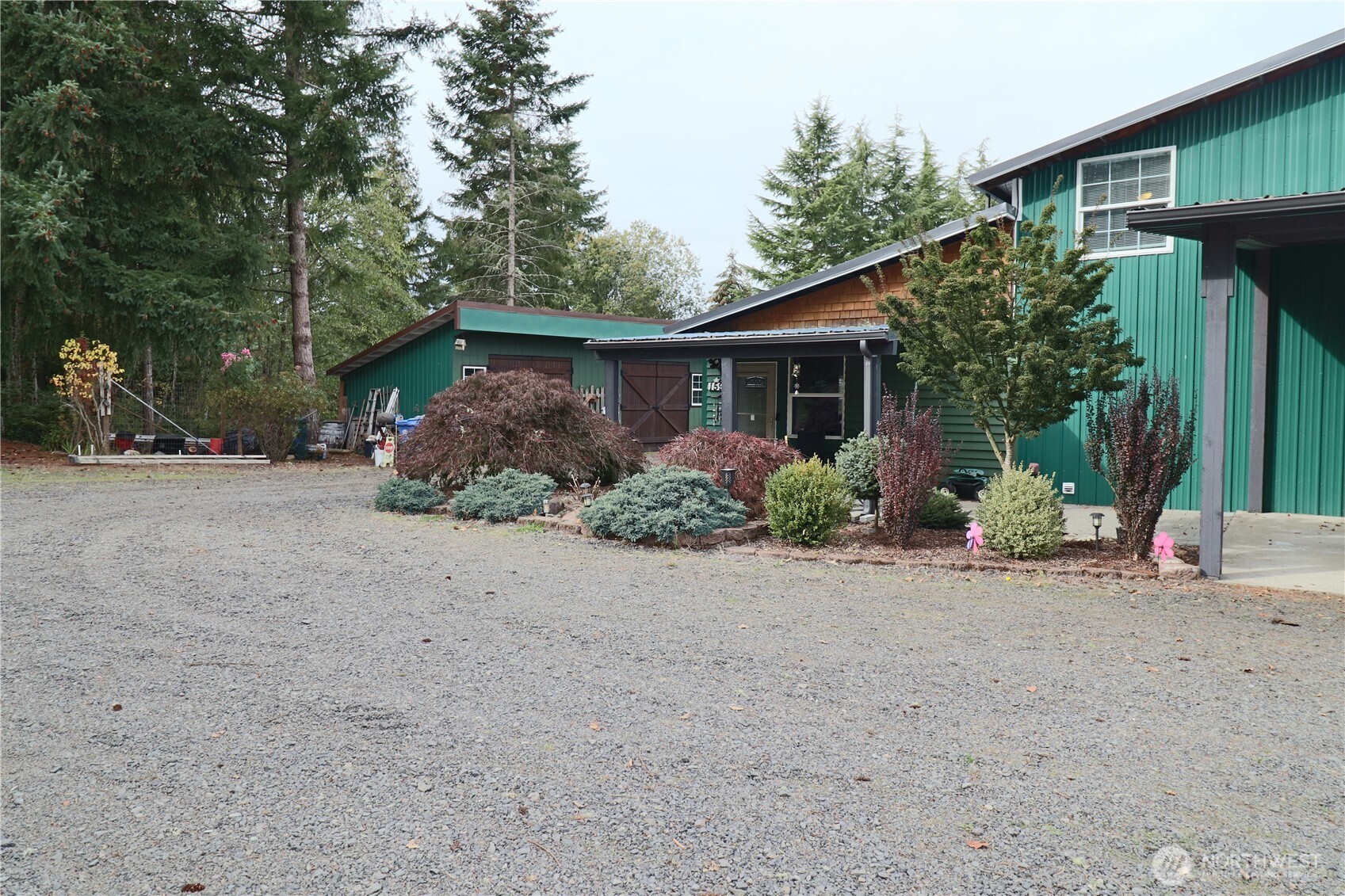 main property photo 0