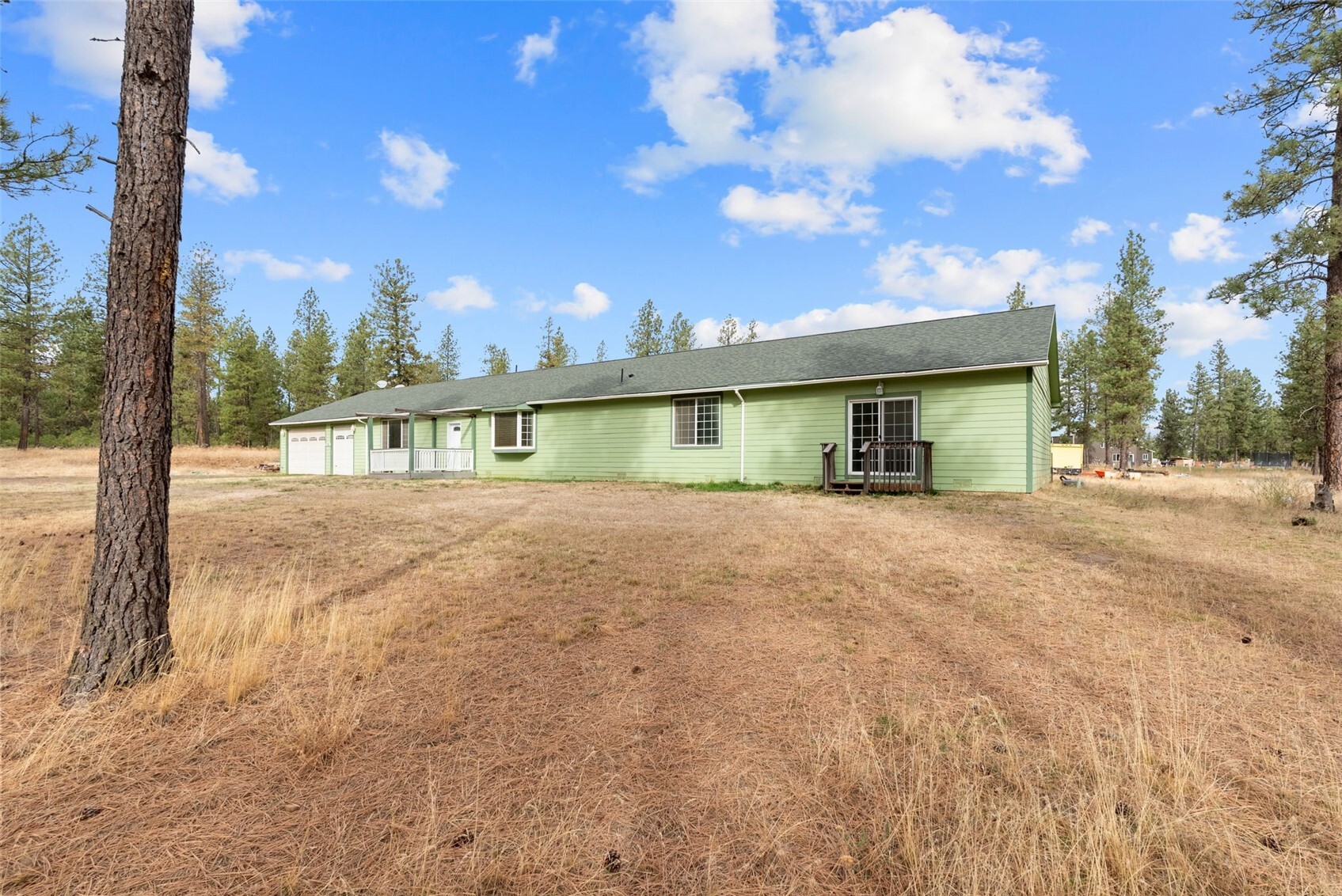 main property photo 0