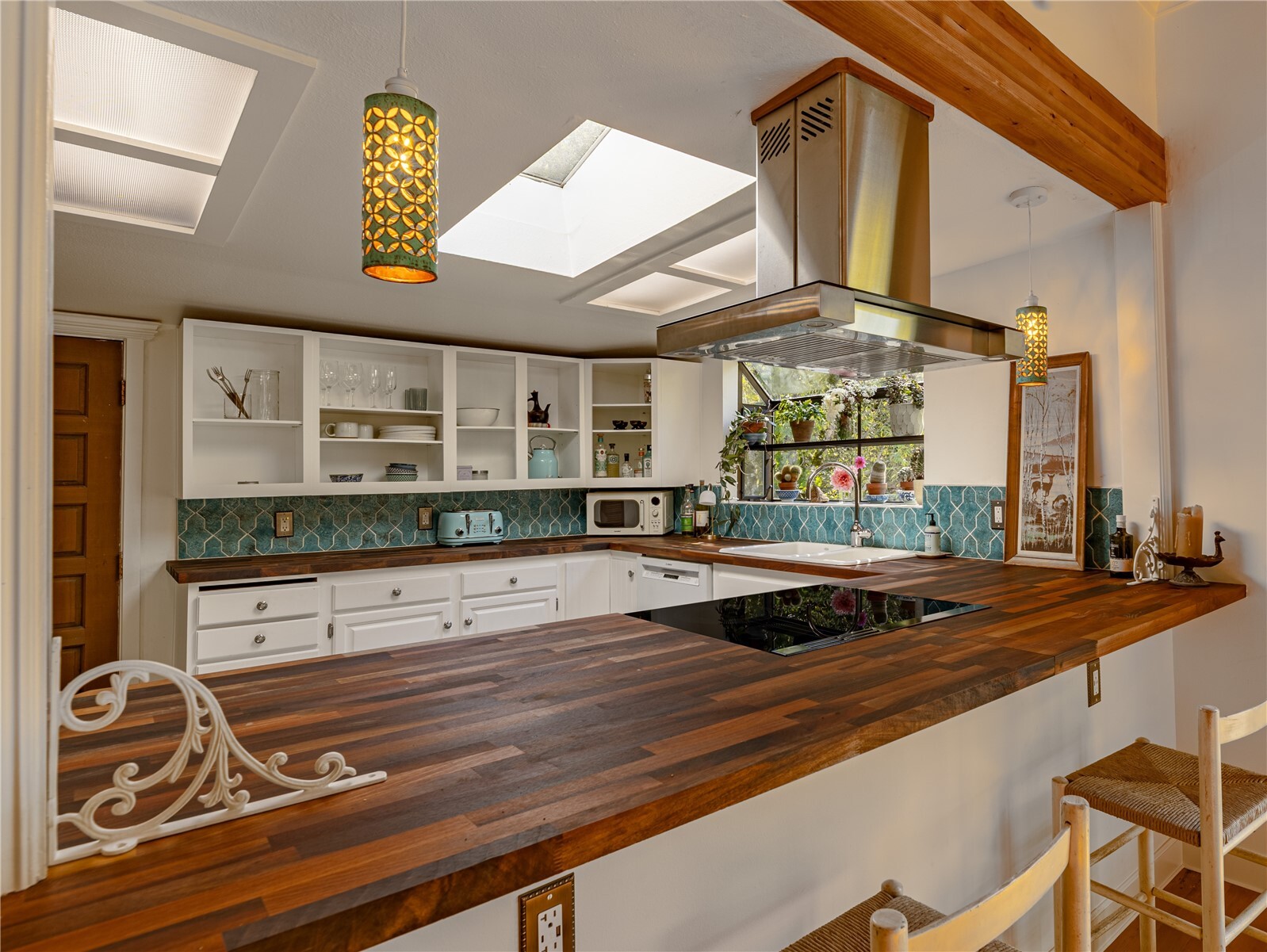 main property photo 14