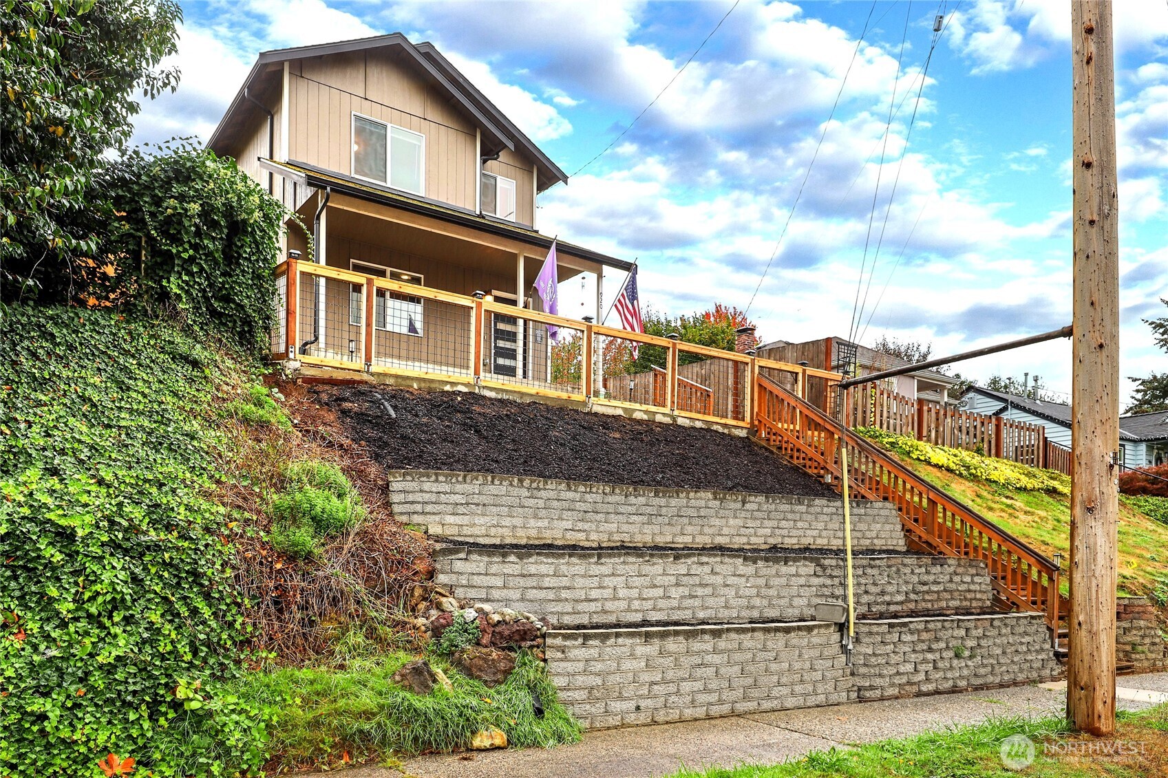 main property photo 0