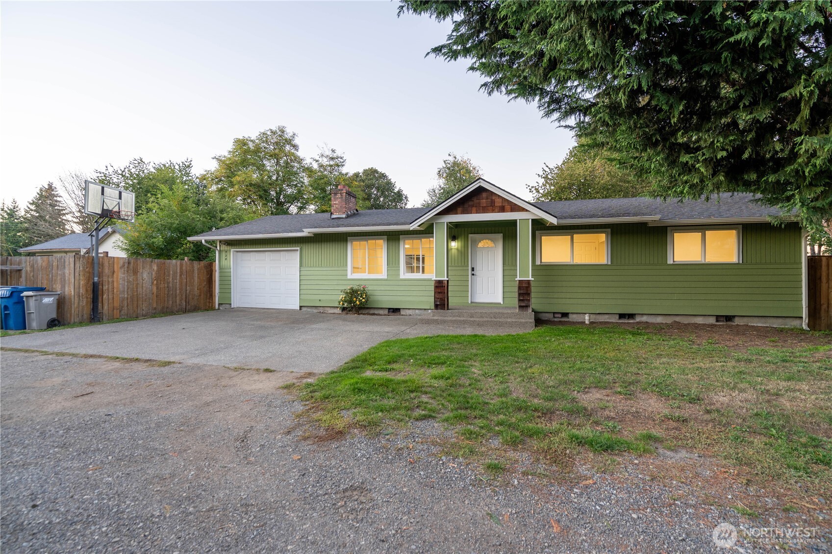 main property photo 0