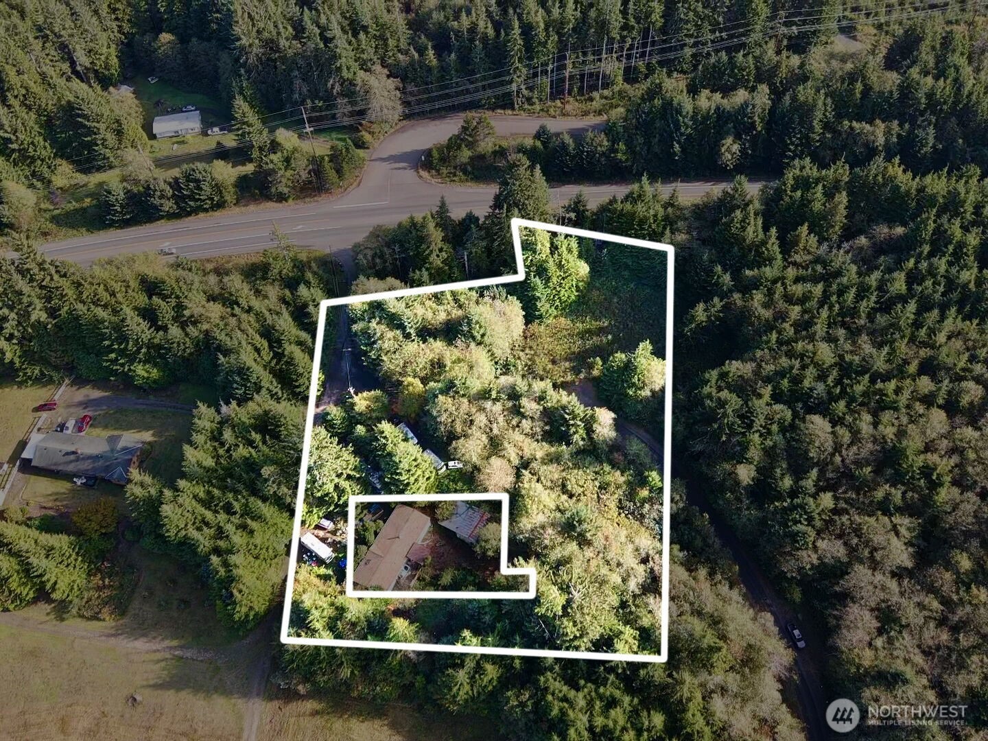 main property photo 0