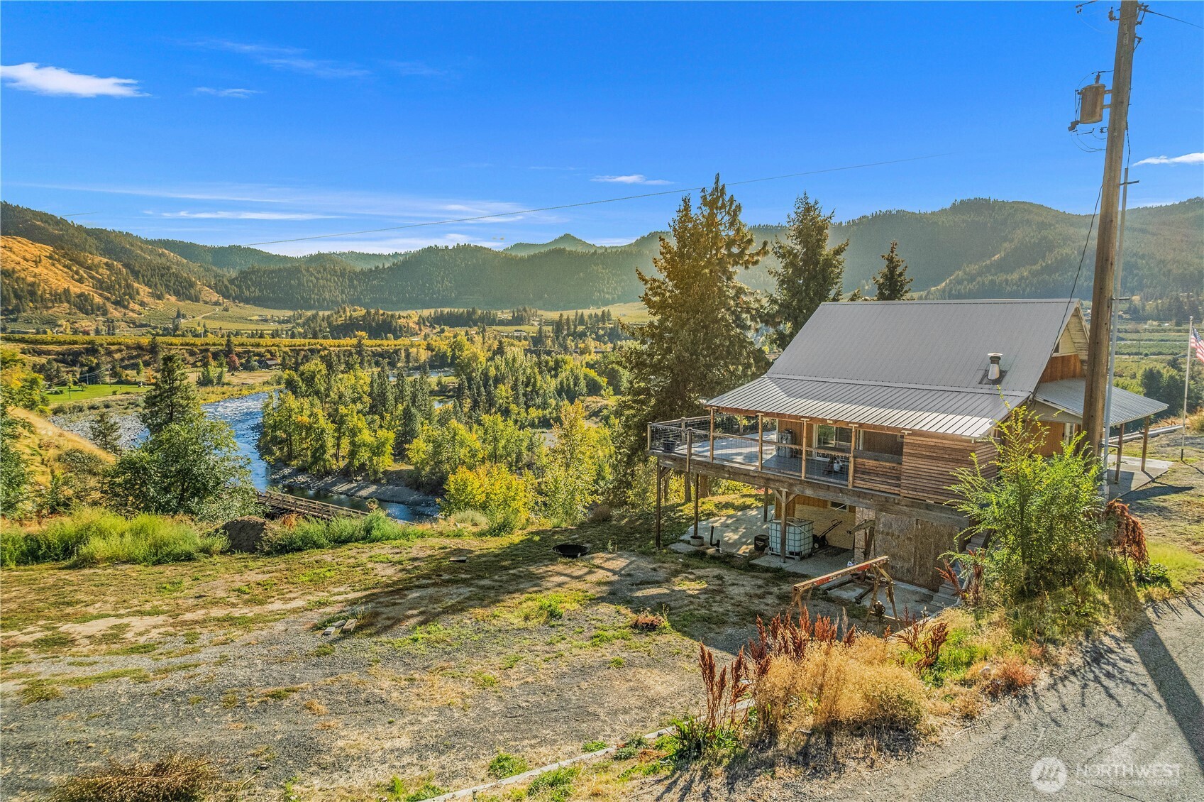 main property photo 7