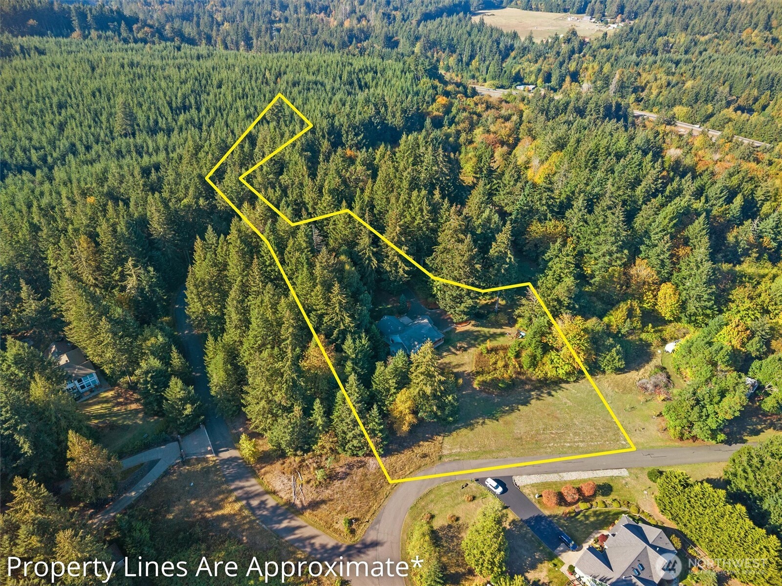 main property photo 34
